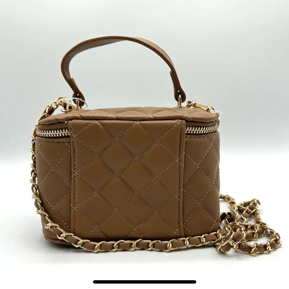 NWT $330 Valentino Orlandi Taupe Quilted Bag Vegan Leather 2 ways to carry style - Picture 3 of 17